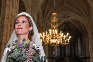 novia en iglesia